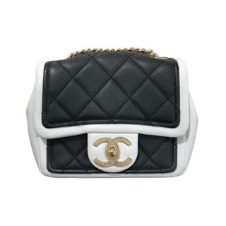 シャネル(CHANEL)の　シャネル CHANEL ミニチェーンショルダーバッグ ブラック・ホワイト　ゴールド金具 カーフ レディース ショルダーバッグ(ショルダーバッグ)