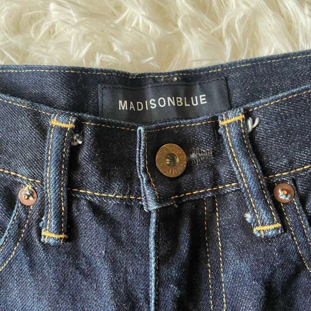 MADISONBLUE(マディソンブルー)のマディソンブルー　MADISONBLUE  デニム　濃紺　00 XS  日本製 レディースのパンツ(デニム/ジーンズ)の商品写真