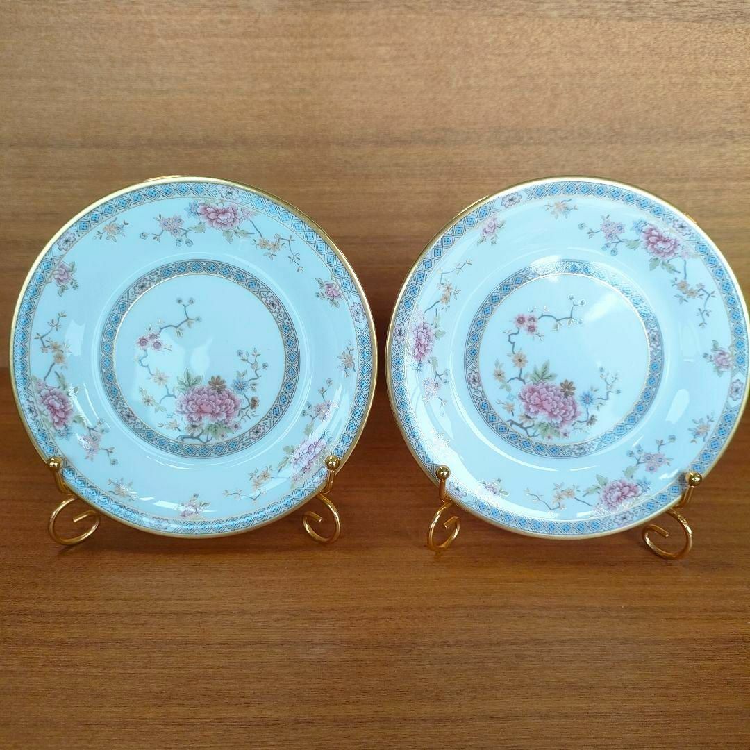 Royal Doulton(ロイヤルドルトン)の希少品 ロイヤルドルトン カップ＆ソーサー ティートリオセット アンティーク美品 インテリア/住まい/日用品のキッチン/食器(食器)の商品写真