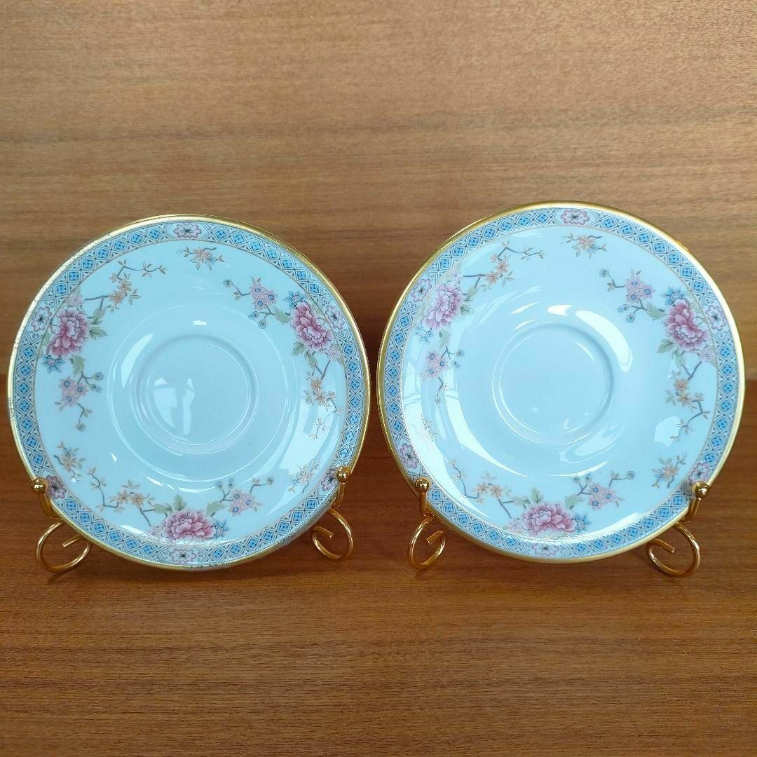 Royal Doulton(ロイヤルドルトン)の希少品 ロイヤルドルトン カップ＆ソーサー ティートリオセット アンティーク美品 インテリア/住まい/日用品のキッチン/食器(食器)の商品写真