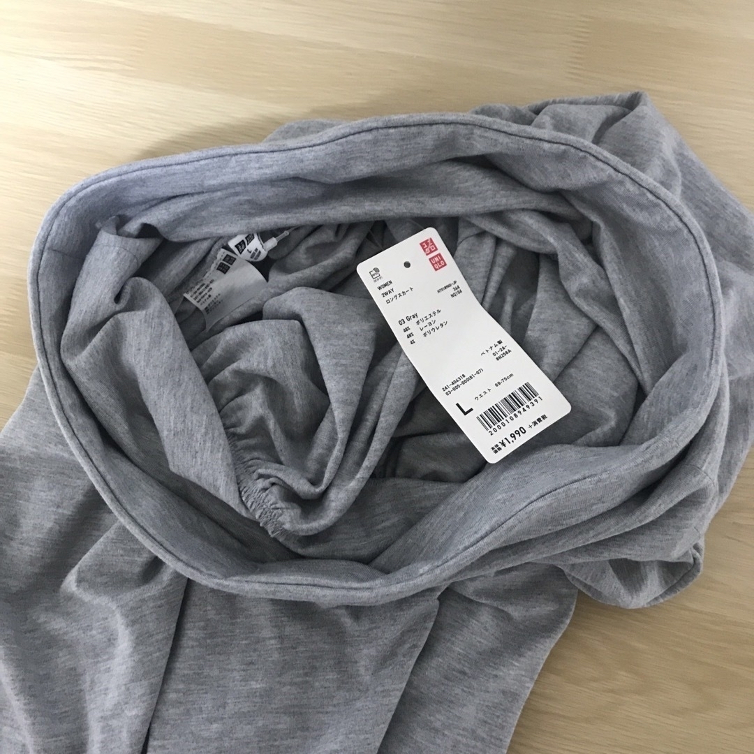 UNIQLO(ユニクロ)の未使用タグ付き　ユニクロ　UNIQLO 2WAYロング　Lサイズ レディースのスカート(ロングスカート)の商品写真