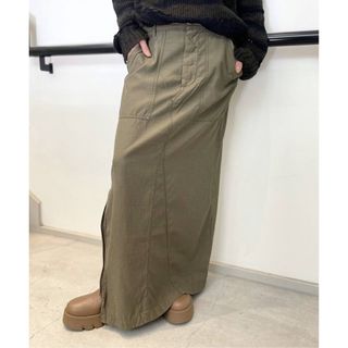 アパルトモンドゥーズィエムクラス(L'Appartement DEUXIEME CLASSE)の 【REMI RELIEF/レミレリーフ】Military Maxi Skirt(ロングスカート)