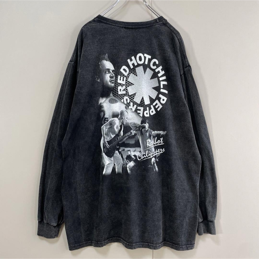 VINTAGE(ヴィンテージ)の【両面プリント、ツラ抜群◎】レッチリ長袖Tシャツ古着バンドロックTシャツXXL メンズのトップス(Tシャツ/カットソー(七分/長袖))の商品写真