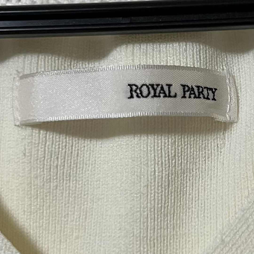 ROYAL PARTY(ロイヤルパーティー)の【美品】ROYAL PARTY ロイヤルパーティー　ノースリーブニットワンピース レディースのワンピース(ロングワンピース/マキシワンピース)の商品写真