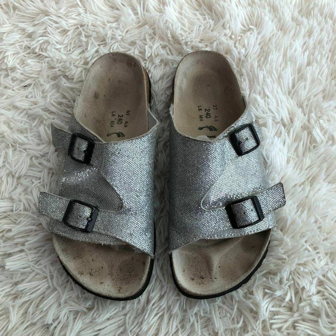 BIRKENSTOCK(ビルケンシュトック)のPapillioBIRKENSTOCKビルケンシュトックチューリッヒ　シルバー銀 レディースの靴/シューズ(サンダル)の商品写真