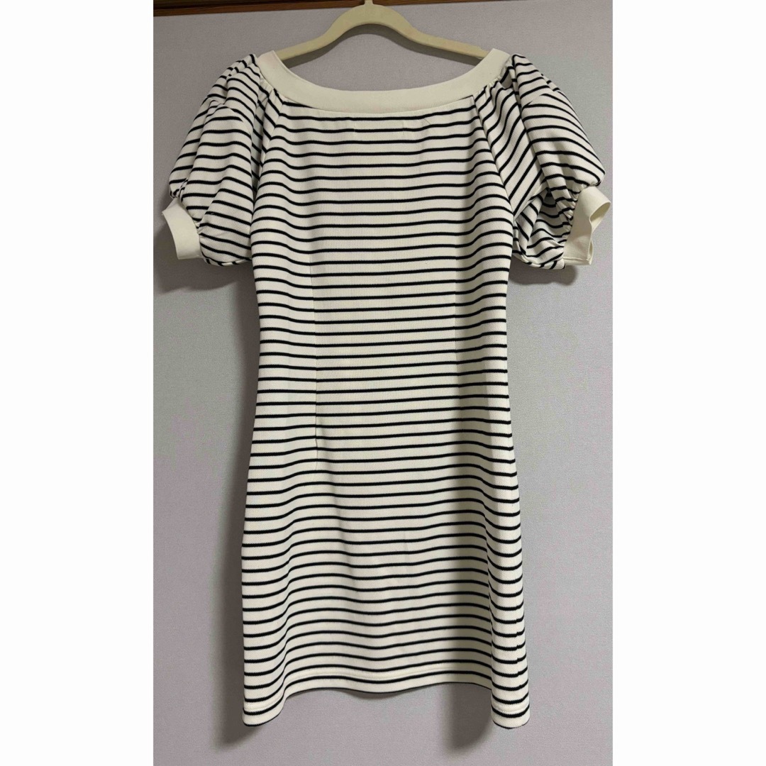 Her lip to(ハーリップトゥ)のHerlipto Saint-Tropez Striped Mini Dress レディースのワンピース(ミニワンピース)の商品写真