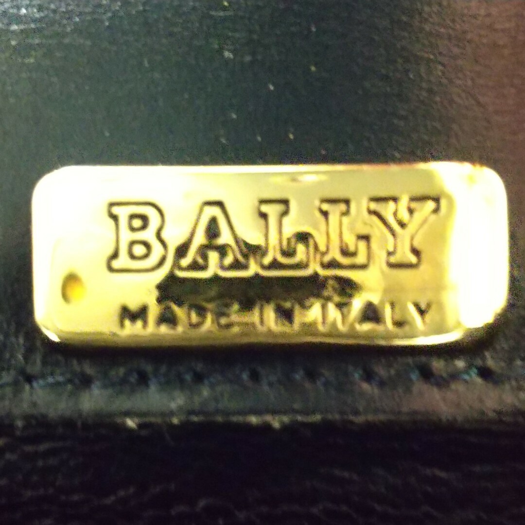 Bally(バリー)のBALLY ミニショルダーバッグ レディースのバッグ(ショルダーバッグ)の商品写真