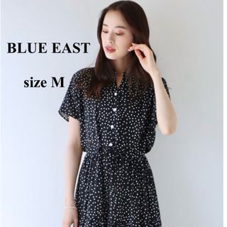 ブルーイースト(BLUEEAST)の【新品タグ付き】BLUEEAST ブルーイースト ドット柄 ワンピース 半袖 M(ロングワンピース/マキシワンピース)