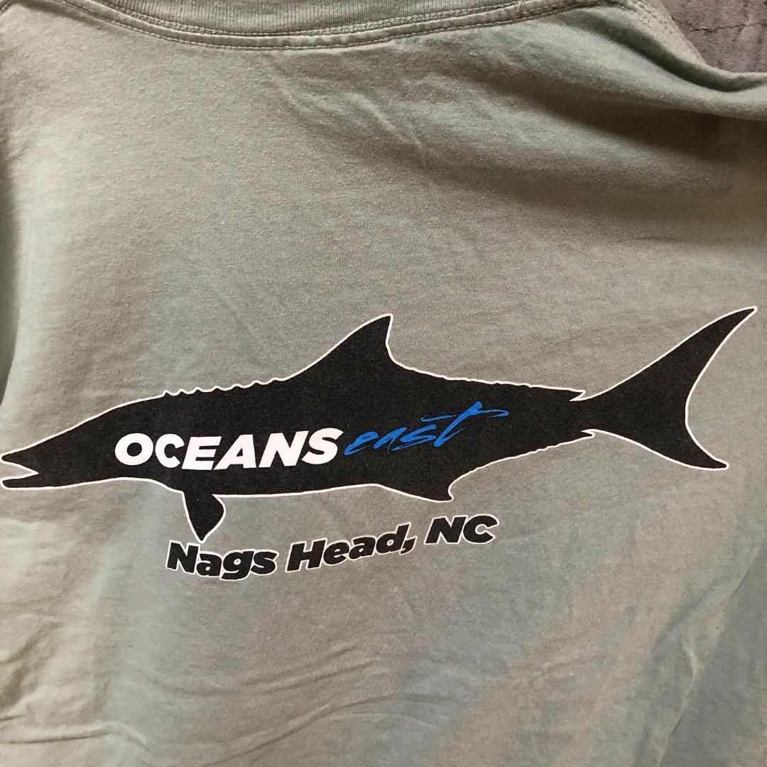 OCEANS サカナ 胸ポケ ワンポイント USA輸入 Tシャツ メンズのトップス(Tシャツ/カットソー(半袖/袖なし))の商品写真