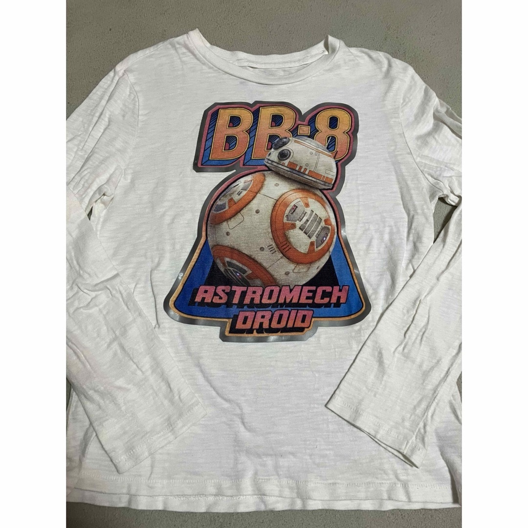 GAP(ギャップ)のBB-8ロンT キッズ/ベビー/マタニティのキッズ服男の子用(90cm~)(Tシャツ/カットソー)の商品写真