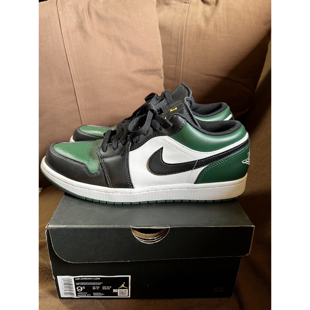 NIKE(ナイキ)のナイキAIR JORDAN 1 low  "Green Toe" メンズの靴/シューズ(スニーカー)の商品写真