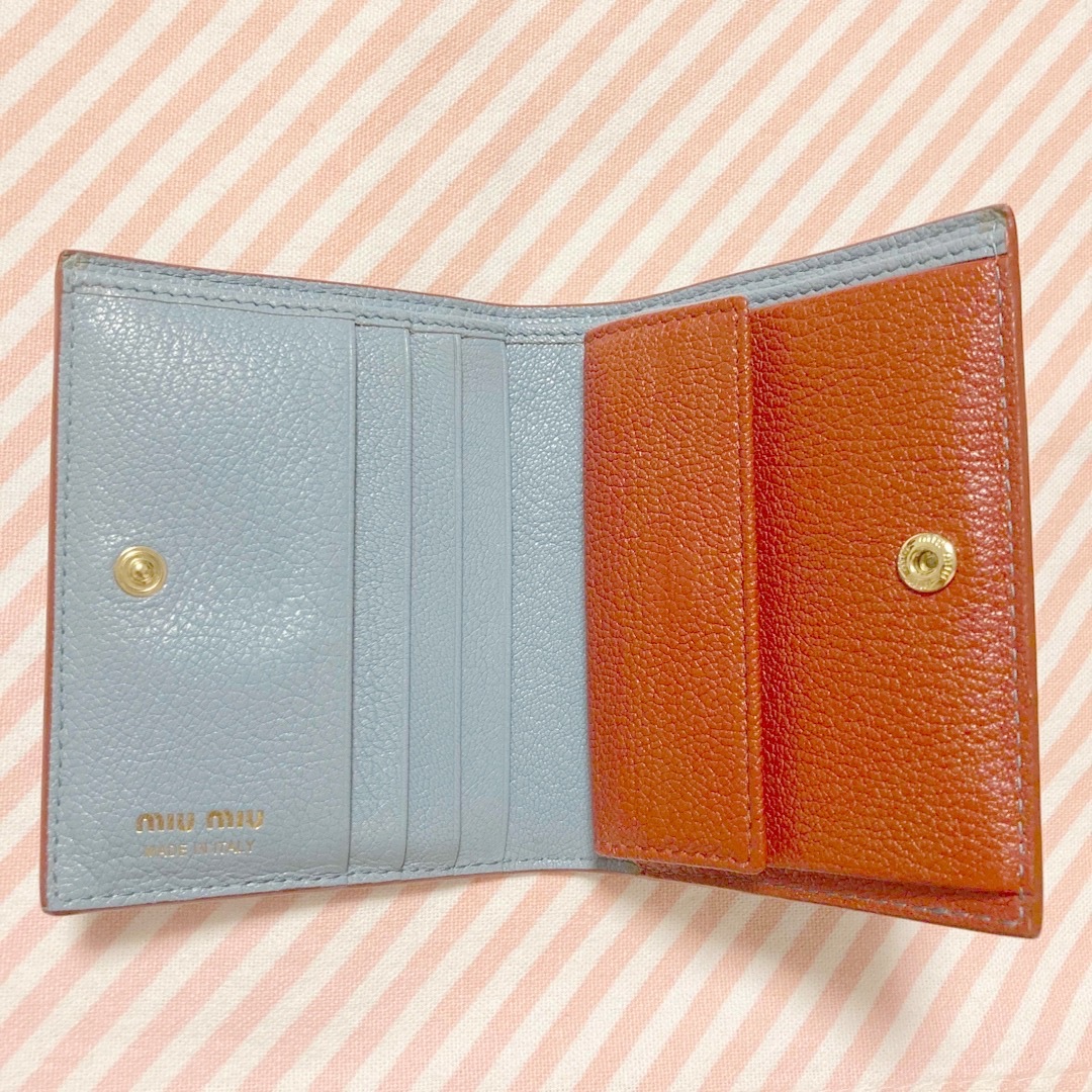 miumiu(ミュウミュウ)のMIUMIU ミュウミュウ　2つ折り財布 マドラスラブ　中古 レディースのファッション小物(財布)の商品写真