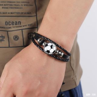 【新品】サッカー ブレスレット レザー 編みこみ ストリート  韓国(ブレスレット)