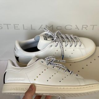 Stella McCartney(スニーカー)のフリマアイテム一覧 Stella McCartney(スニーカー)のフリマアイテム一覧