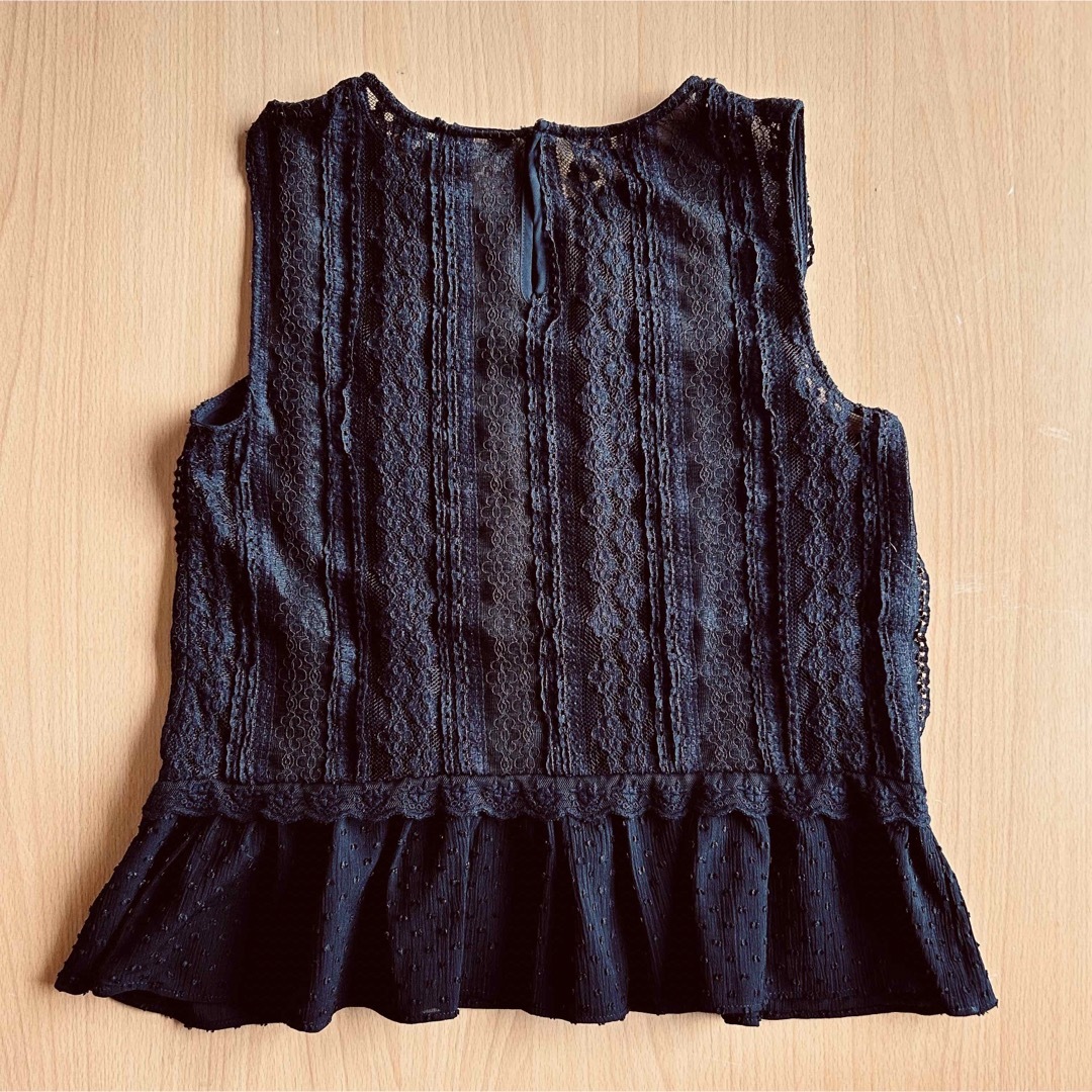 ZARA(ザラ)のZARA   レース仕立てのペプラムタンク　ブラック レディースのトップス(タンクトップ)の商品写真