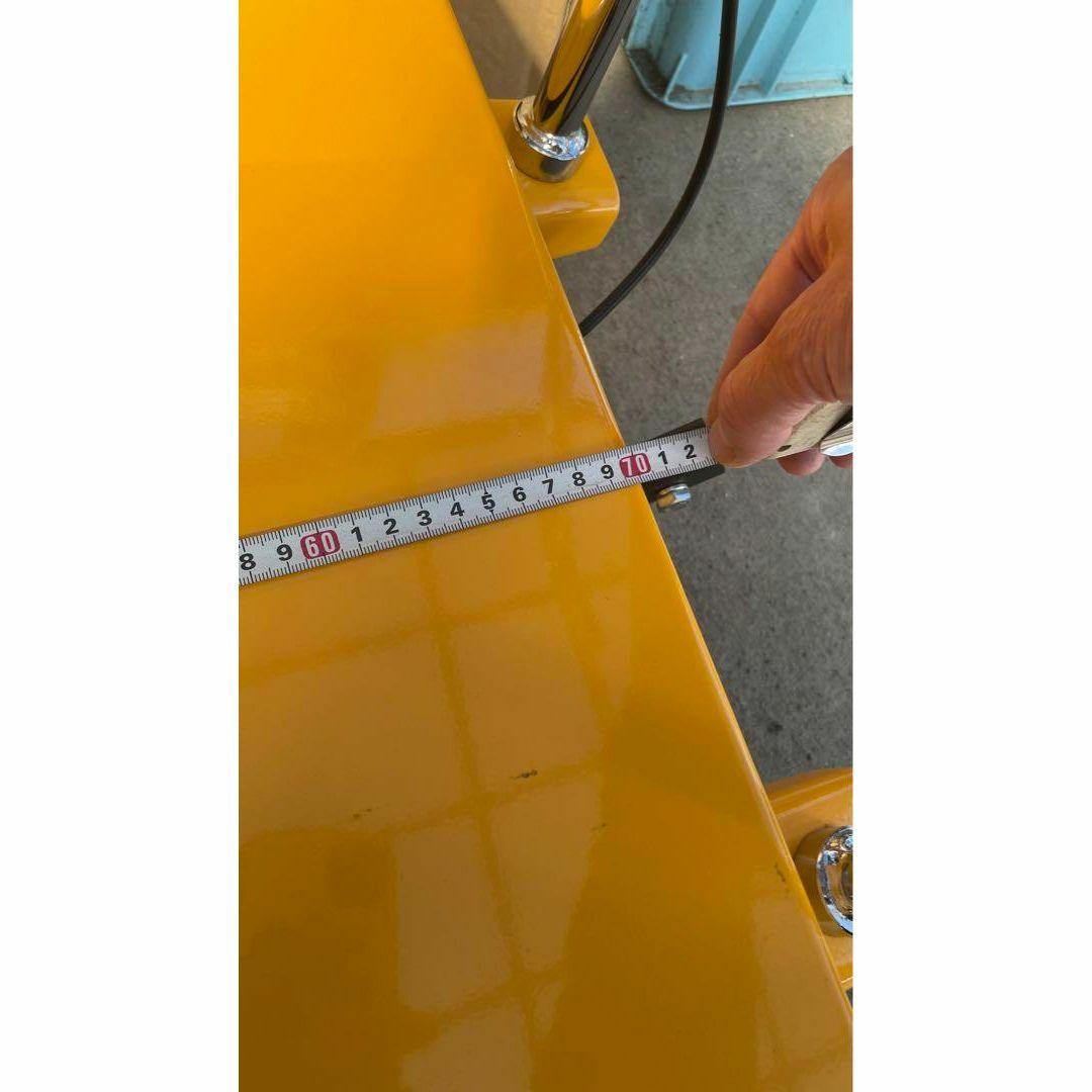 KT リフトテーブル 油圧式 手押し 台車 キャスター リフトアップ 昇降台 スポーツ/アウトドアの自転車(工具/メンテナンス)の商品写真