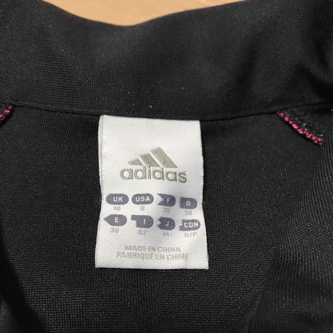 adidas(アディダス)の美品　アディダス　ジャージ　トップス　レディースM　黒 レディースのジャケット/アウター(その他)の商品写真