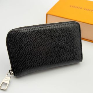 LOUIS VUITTON - 【極美品】ルイヴィトン　タイガ　ジッピーコインパース　黒