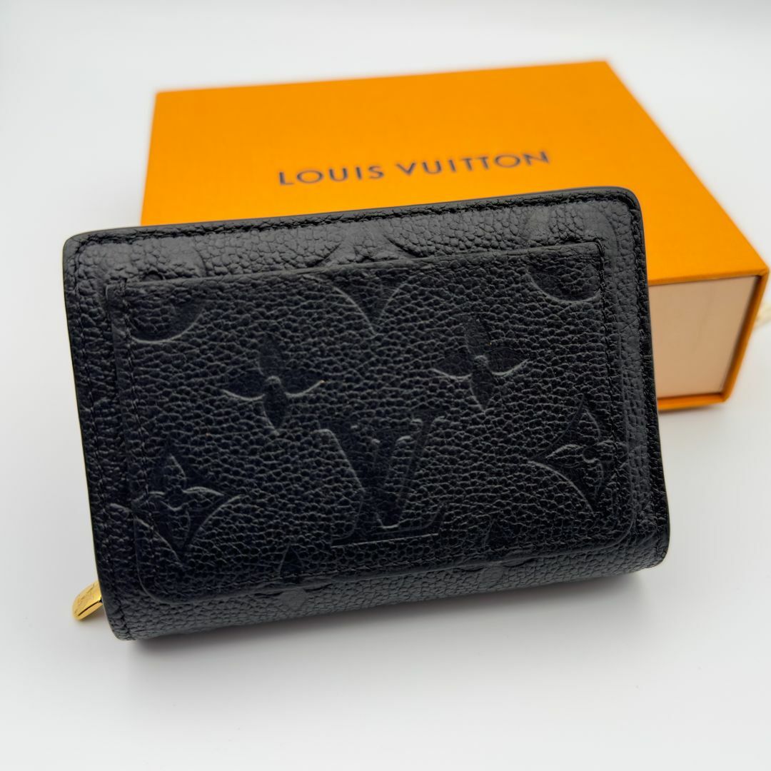 LOUIS VUITTON(ルイヴィトン)の【極美品】ルイヴィトン　アンプラント　ポルトフォイユクレア　黒　折財布 レディースのファッション小物(財布)の商品写真