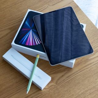 アップル(Apple)のiPad Pro 11 第3世代 128GB WiFi ApplePencil2(タブレット)