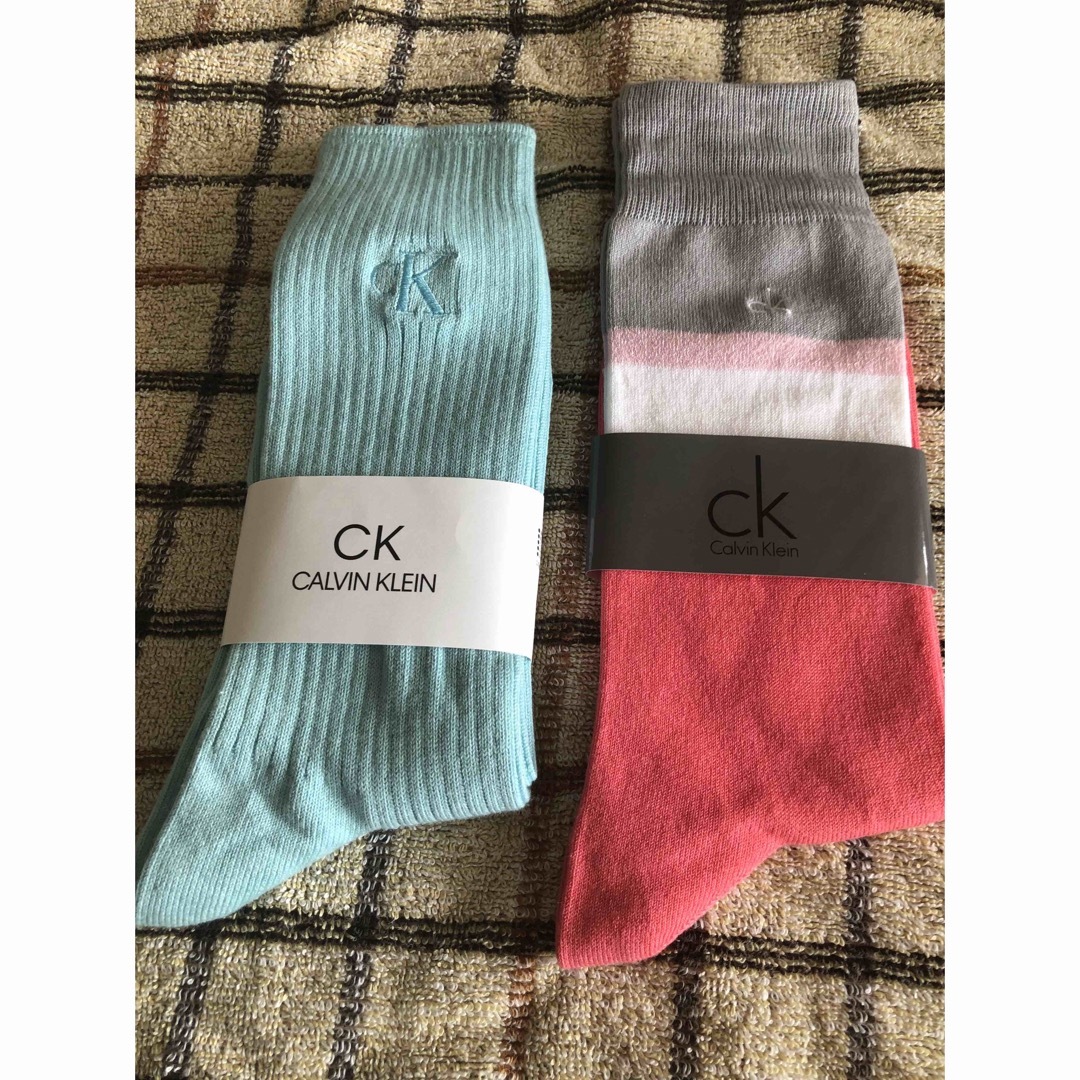 ck Calvin Klein(シーケーカルバンクライン)の新品　カルバンクライン　　　　メンズ　　靴下2点セット　25〜27cm メンズのレッグウェア(ソックス)の商品写真