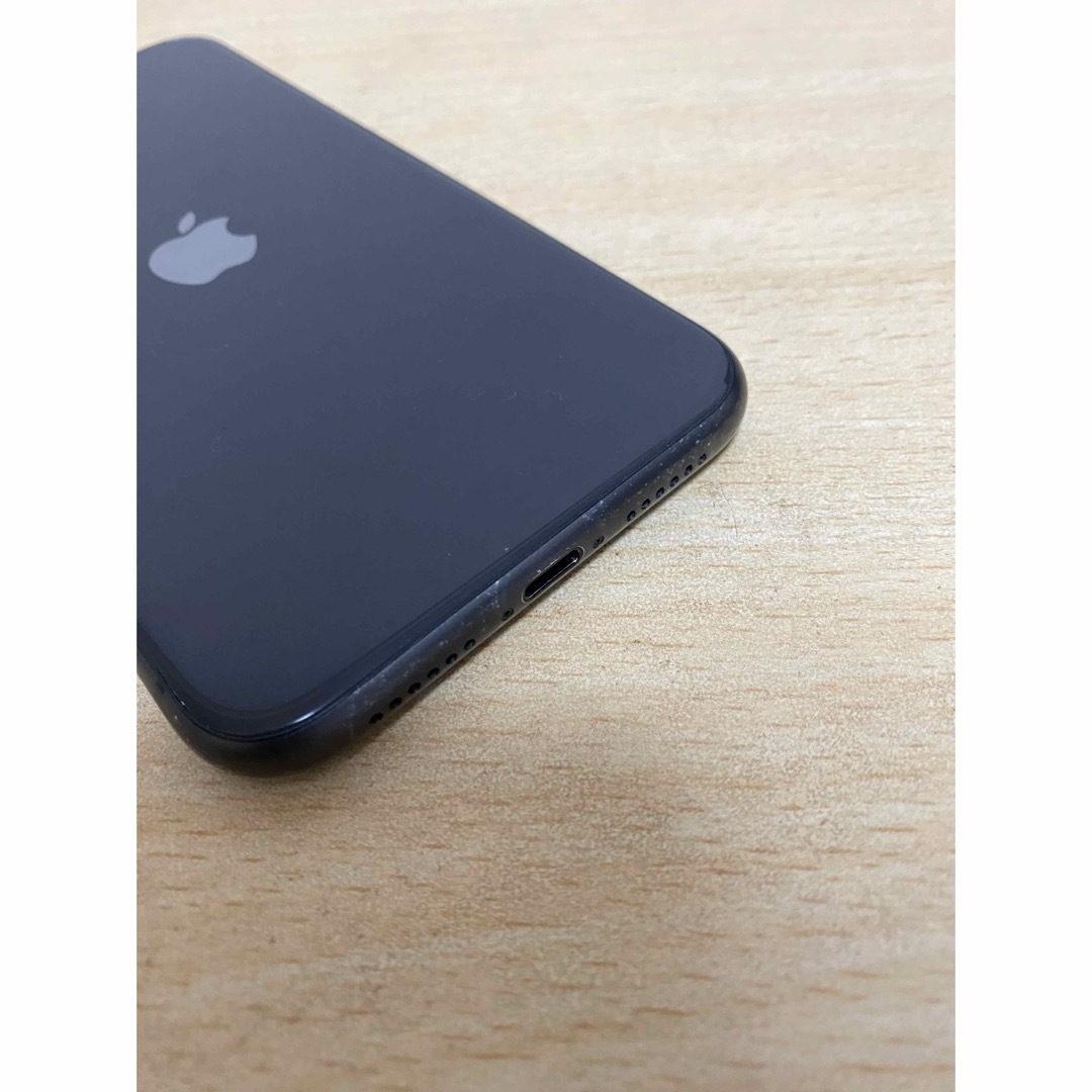 Apple(アップル)のiPhone 11 ブラック 64 GB SIMフリー スマホ/家電/カメラのスマートフォン/携帯電話(スマートフォン本体)の商品写真