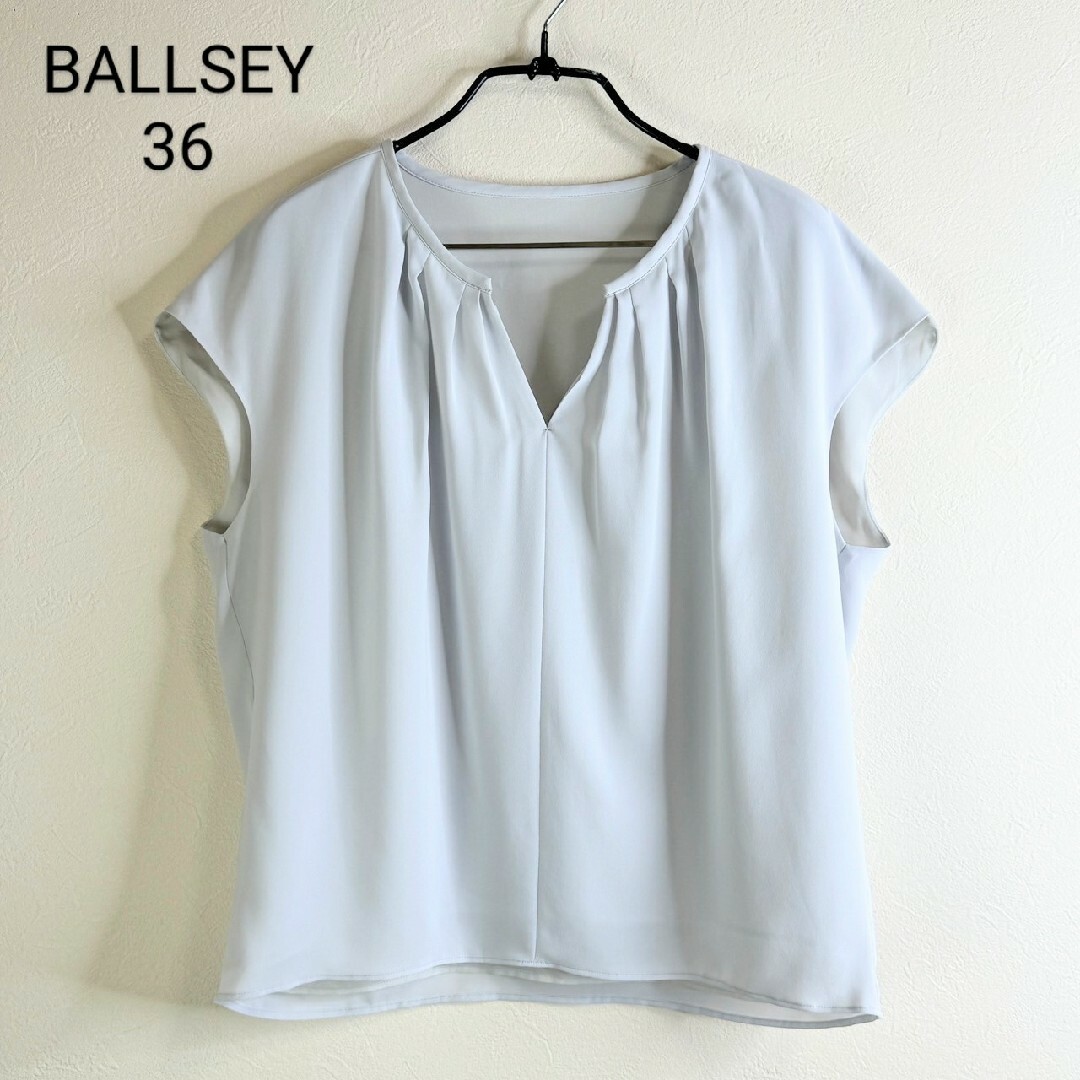 Ballsey(ボールジィ)のボールジィ ブラウス キーネック レディースのトップス(シャツ/ブラウス(半袖/袖なし))の商品写真