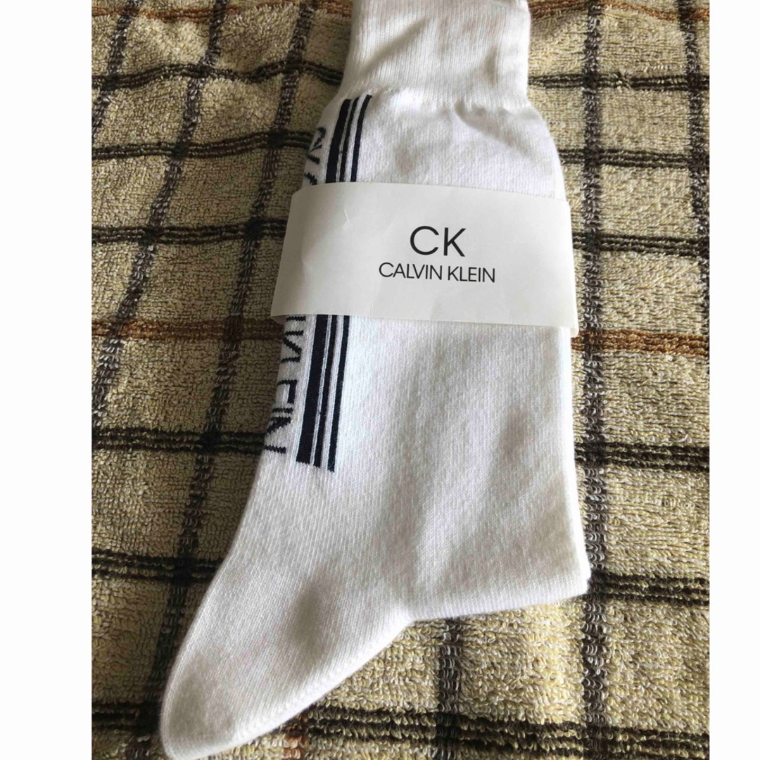 ck Calvin Klein(シーケーカルバンクライン)の新品　カルバンクライン　メンズ　　　　　靴下2点セット　25〜27cm メンズのレッグウェア(ソックス)の商品写真