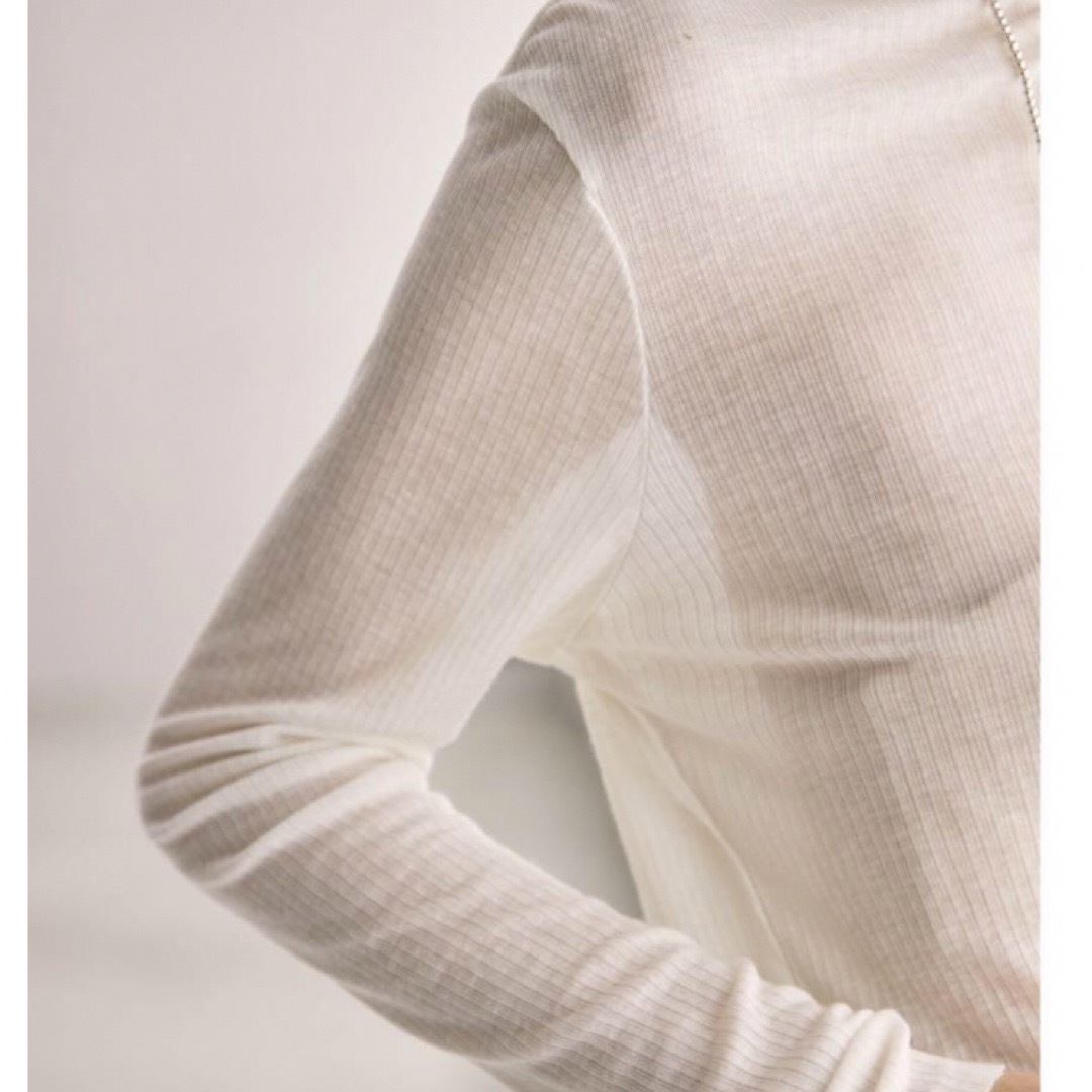 TODAYFUL(トゥデイフル)のTODAYFUL  シアー　ロング　Tシャツ　ホワイト レディースのトップス(カットソー(長袖/七分))の商品写真