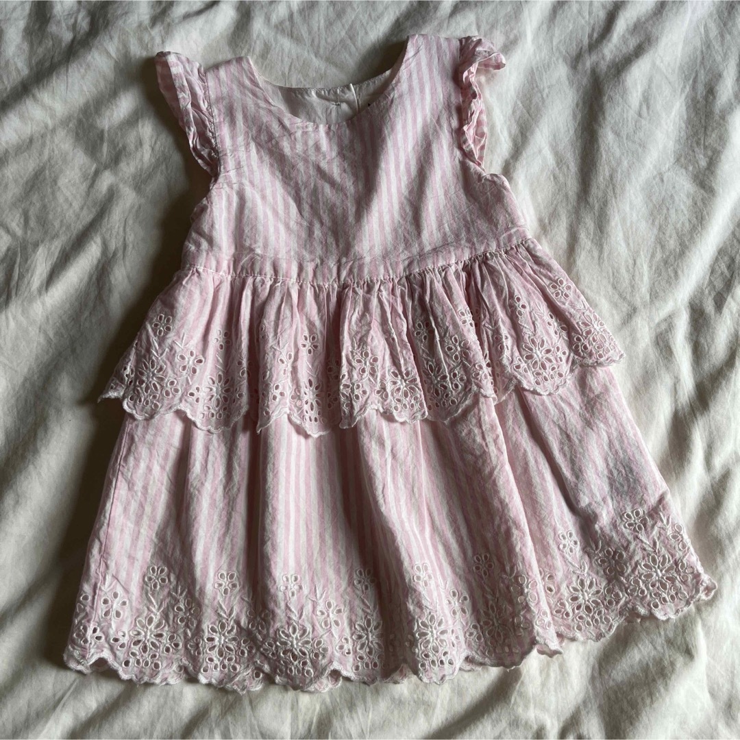 GAP(ギャップ)のbabyGAP ワンピース　18-24m 90cm 女の子 キッズ/ベビー/マタニティのキッズ服女の子用(90cm~)(ワンピース)の商品写真