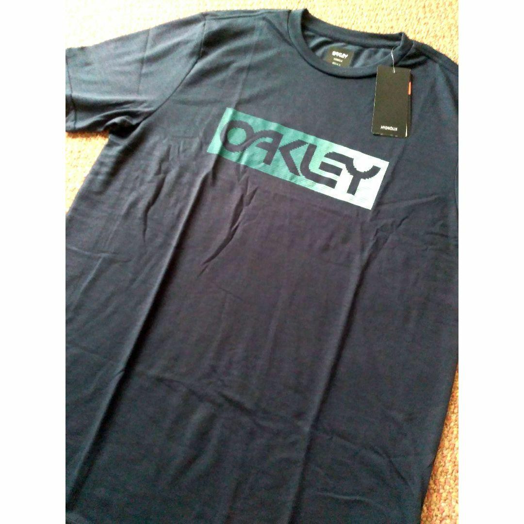 Oakley(オークリー)の【新品/送料込】S★アメリカ購入Oakley/オークリー NV 胸ロゴTシャツ★ メンズのトップス(Tシャツ/カットソー(半袖/袖なし))の商品写真