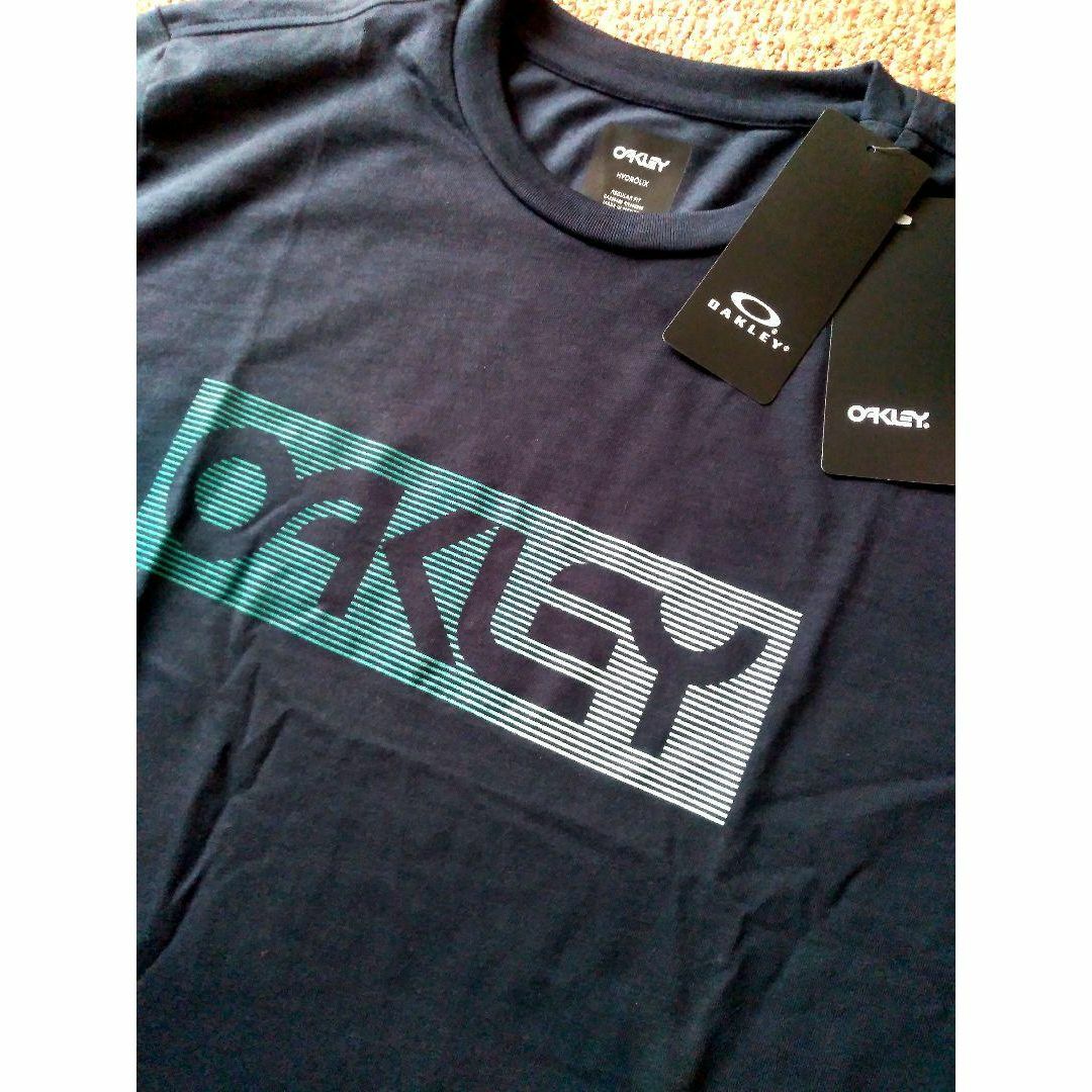Oakley(オークリー)の【新品/送料込】S★アメリカ購入Oakley/オークリー NV 胸ロゴTシャツ★ メンズのトップス(Tシャツ/カットソー(半袖/袖なし))の商品写真