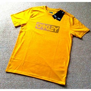 オークリー(Oakley)の【新品/送料込】S★アメリカ購入Oakley/オークリー YE 胸ロゴTシャツ★(Tシャツ/カットソー(半袖/袖なし))