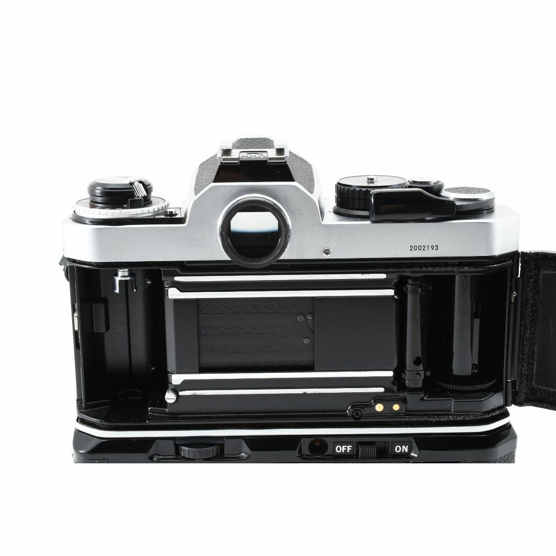 Nikon(ニコン)のNikon FE2 シルバー【動作確認済（MD-12は不動）】 スマホ/家電/カメラのカメラ(フィルムカメラ)の商品写真