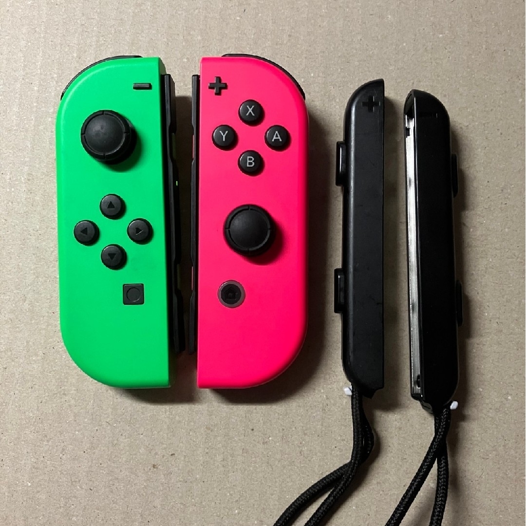 Nintendo Switch(ニンテンドースイッチ)の動作OK ジョイコン  左右 ネオンレッド ネオンブルー ニンテンドースイッチ エンタメ/ホビーのゲームソフト/ゲーム機本体(その他)の商品写真