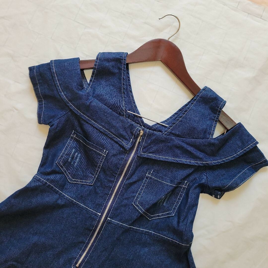 ♥️未使用♥️極美品♥️130(140) ブルー 肩あき デニムワンピース キッズ/ベビー/マタニティのキッズ服女の子用(90cm~)(ワンピース)の商品写真