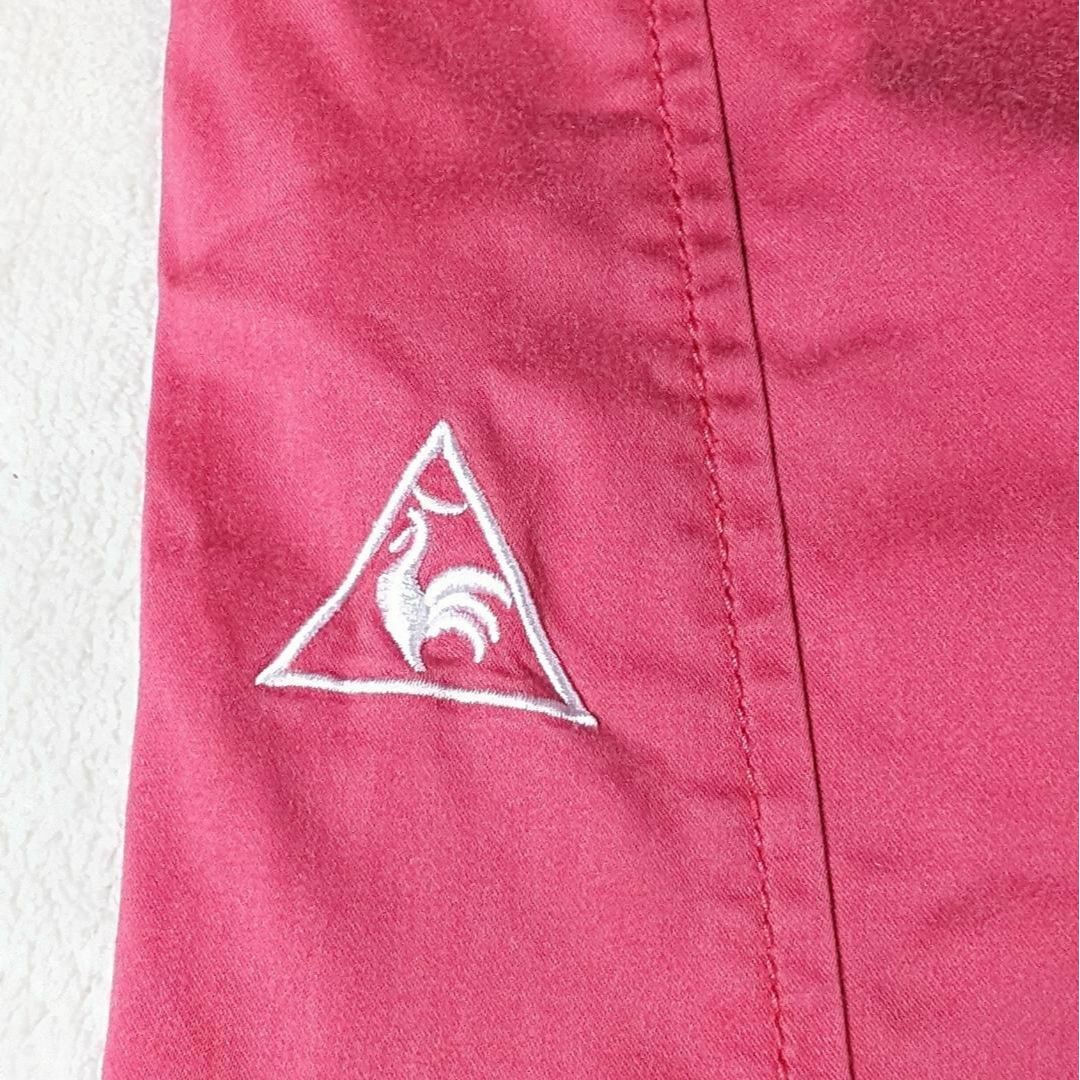 le coq sportif(ルコックスポルティフ)の【ルコック】ゴルフパンツ　9　M　ゴルフウェア　ワンポイント刺繍 スポーツ/アウトドアのゴルフ(ウエア)の商品写真