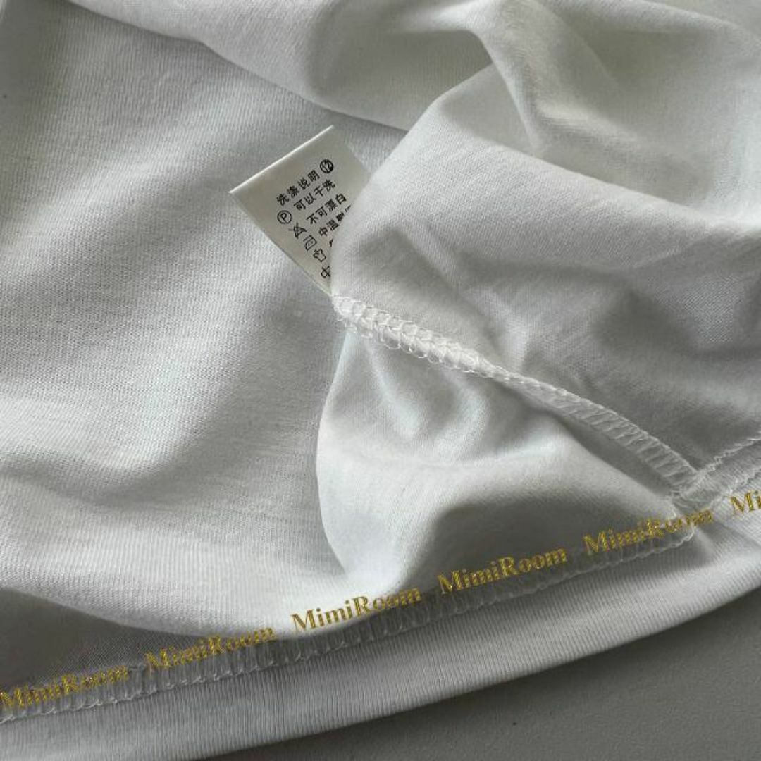 【～5L6L】ヒョウ柄＆グラサン　キャラプリ　Ｔシャツ/白 レディースのトップス(Tシャツ(半袖/袖なし))の商品写真
