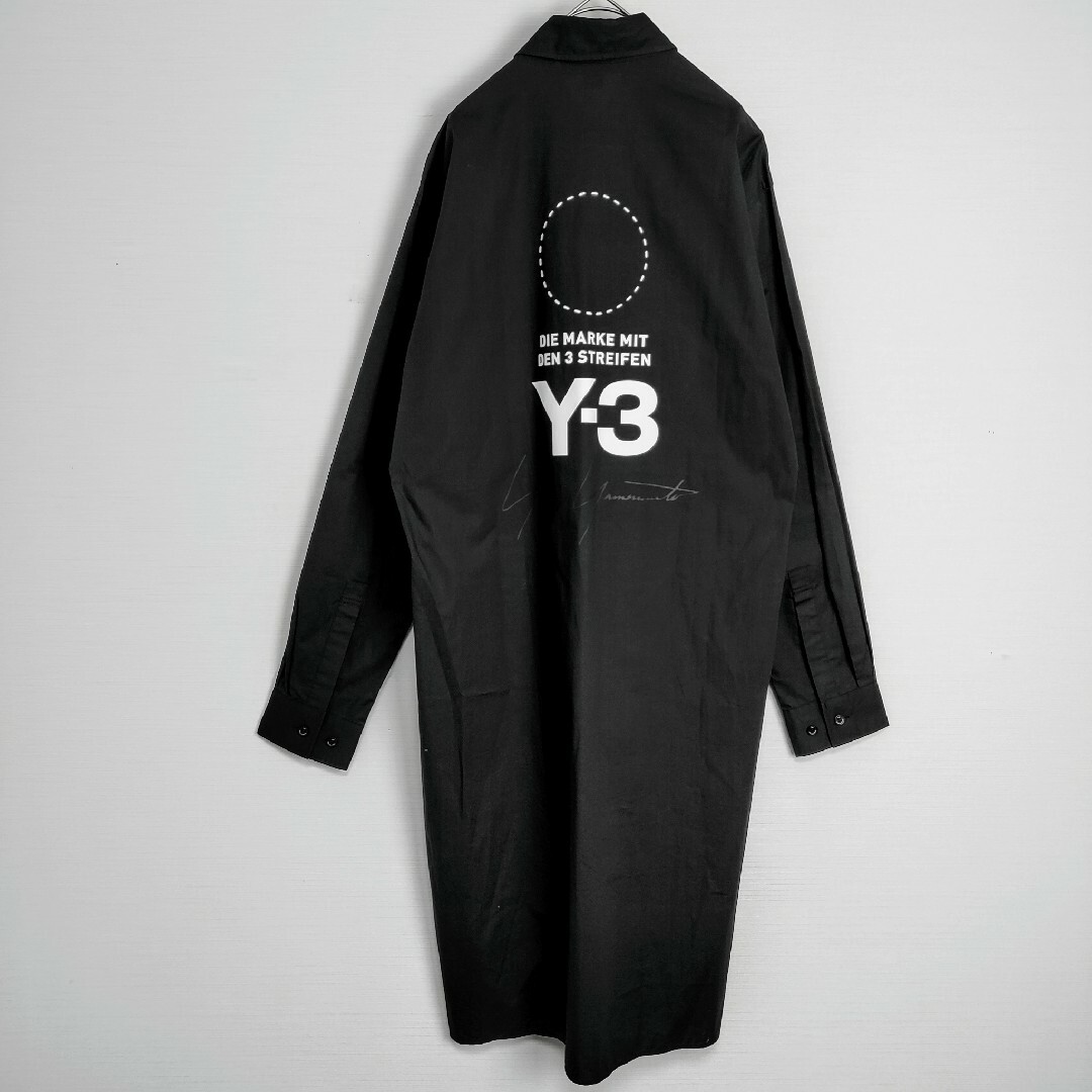 Y-3(ワイスリー)の【人気デザイン】Y-3☆バックロゴ付ロングシャツ　黒　L相当　美品　ダブルロゴ メンズのトップス(シャツ)の商品写真