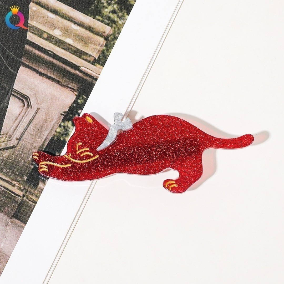 レディース　ヘアピン　髪留め　ヘアアクセサリー　猫　ねこ　レッド　バレッタ　韓国 レディースのヘアアクセサリー(ヘアピン)の商品写真