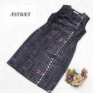 アストラット(ASTRAET)のアストラット　ノースリーブワンピース　総柄　ウエスト部分ゴム　黒 白 ピンク(ひざ丈ワンピース)