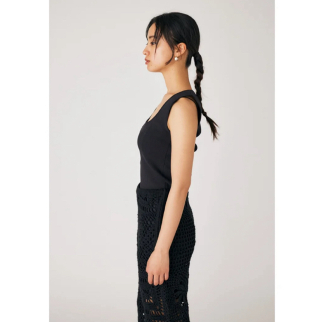 BLACK by moussy(ブラックバイマウジー)のMOUSSY M_ 2way スクエアネック ニットタンクトップ  レディースのトップス(タンクトップ)の商品写真