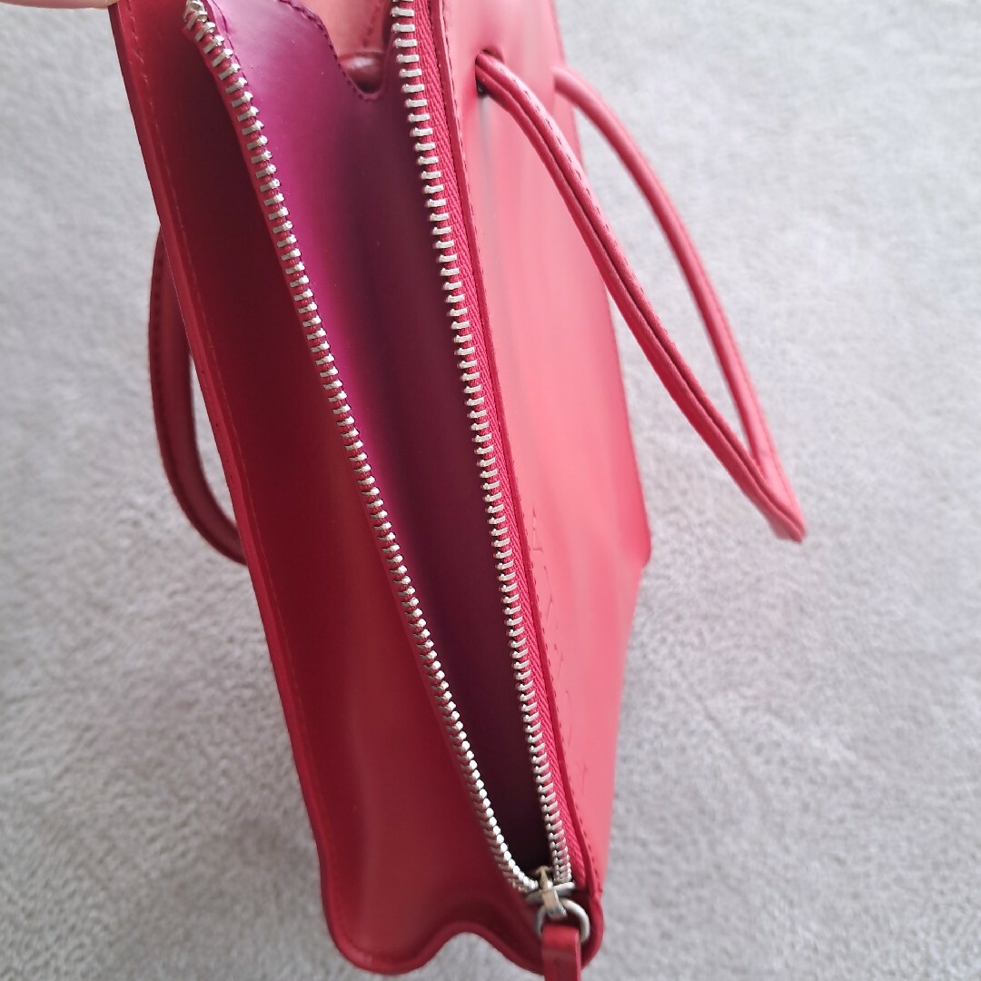 Furla(フルラ)のFURLA　ハンドバッグ　革　レザー　赤　レッド　レディースバック レディースのバッグ(ハンドバッグ)の商品写真