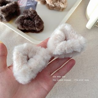 【大人気♪】ヘアーアクセサリー　ヘアクリップ　猫耳　キャット　コスプレ　ホワイト(バレッタ/ヘアクリップ)