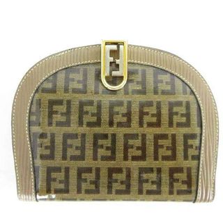 FENDI - フェンディ 二つ折り財布 ズッカ柄 ラウンド レザー ゴールド金具 カーキ系