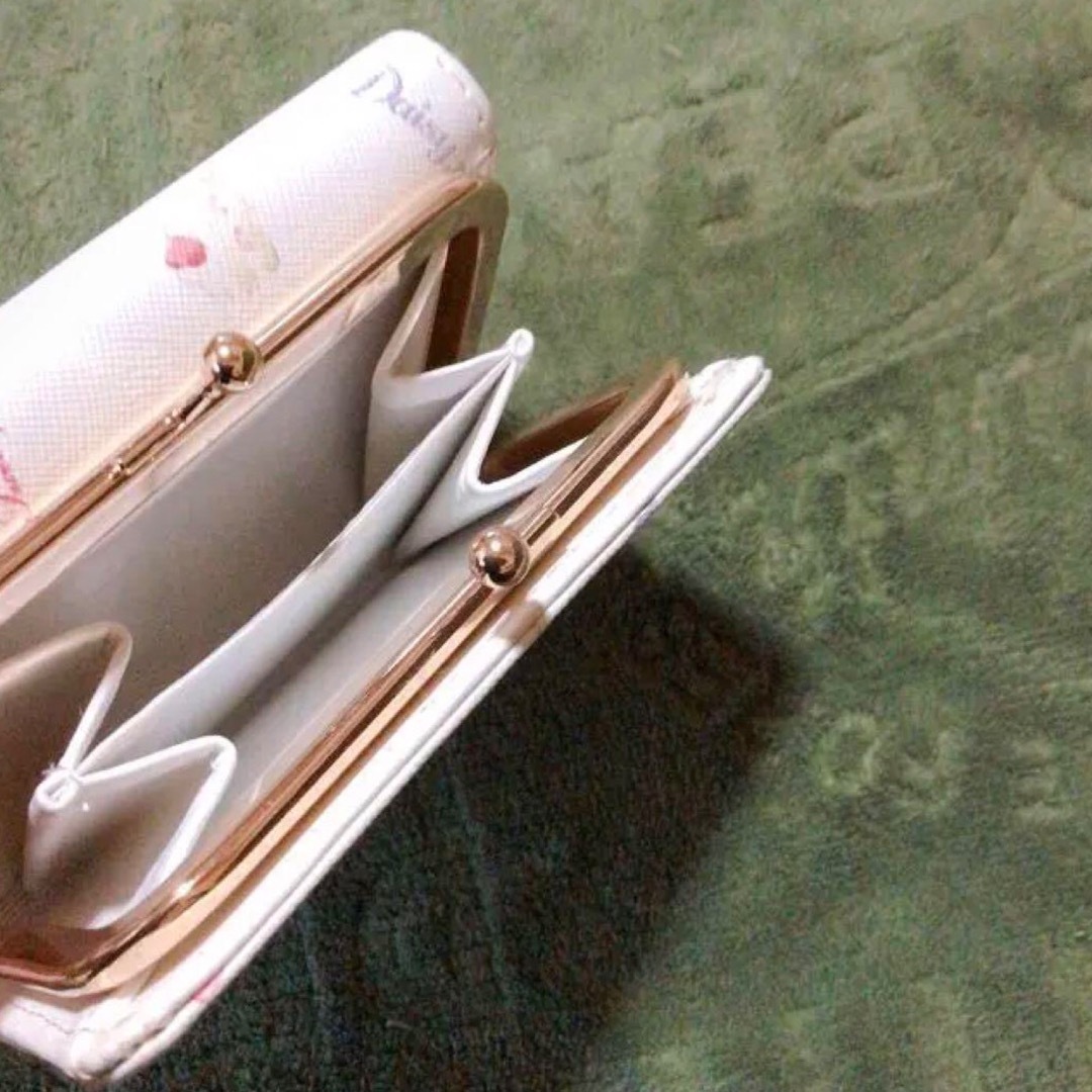 デイジーリコ　財布　コインケース　猫　動物 レディースのファッション小物(財布)の商品写真