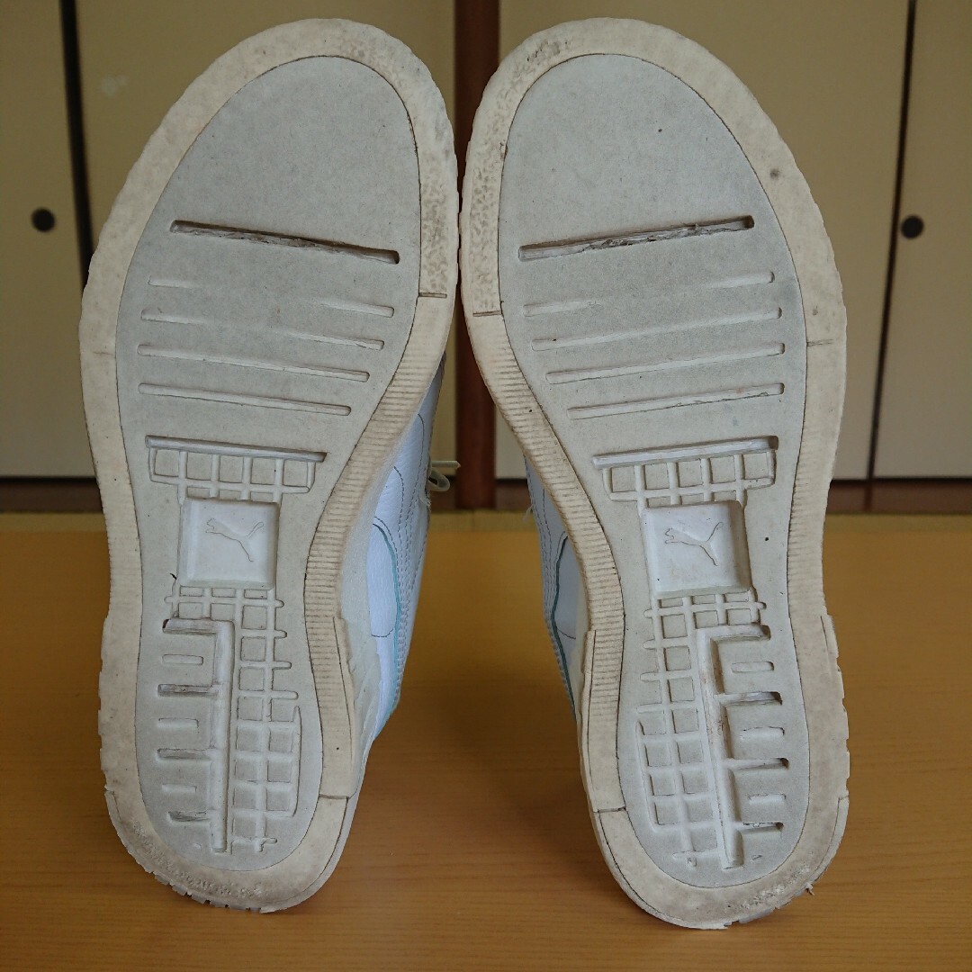 PUMA(プーマ)のPUMA CALI WEDGE 厚底 ライトブルー レディースの靴/シューズ(スニーカー)の商品写真