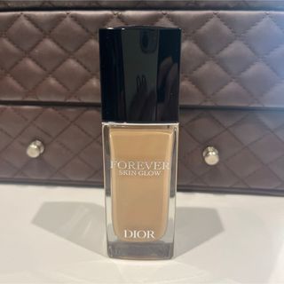 Christian Dior - ディオールスキン　フォーエヴァー　フルイド　グロウ