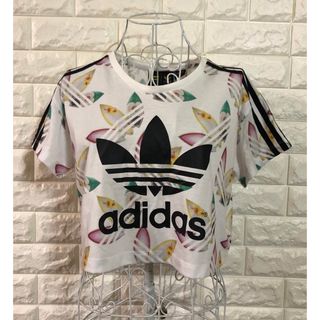 アディダス(adidas)のアディダス　オリジナルス　ファレルウィリアムス　　トップス　半袖　M(Tシャツ(半袖/袖なし))