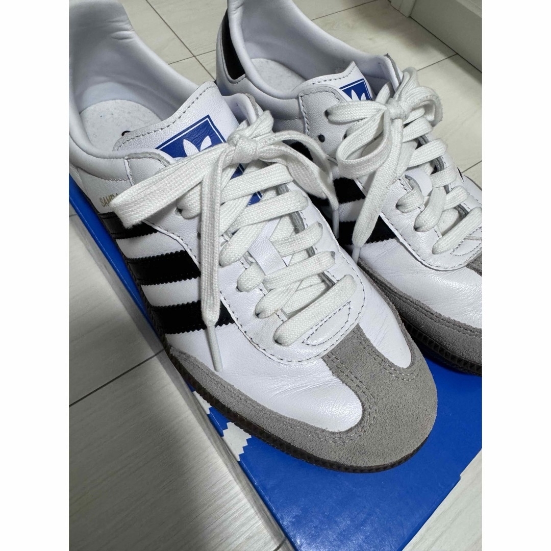 adidas(アディダス)のadidas SAMBA OG ホワイト サイズ24 美品 レディースの靴/シューズ(スニーカー)の商品写真